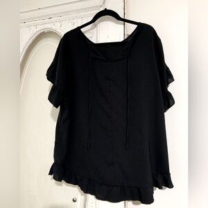 SHEIN Curve Top with ruffle sleeves & hem